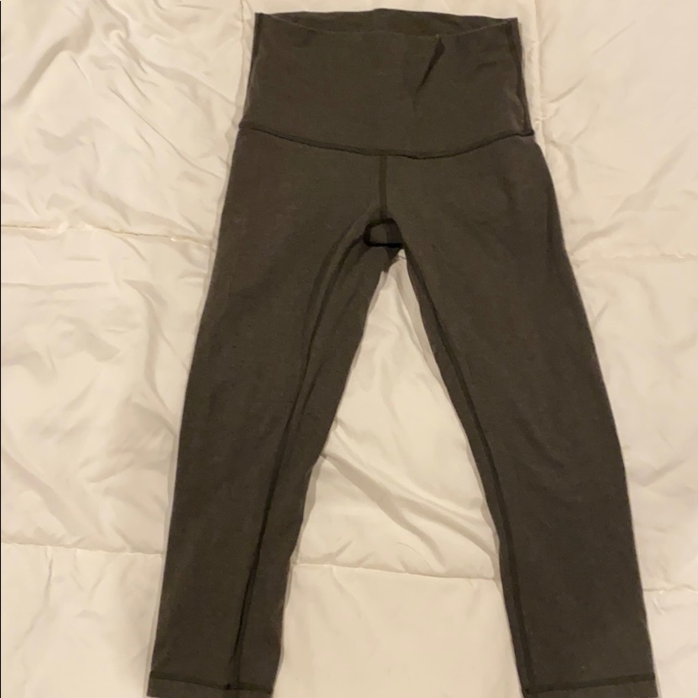 Lululemon Capri